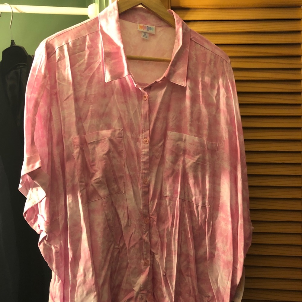 🆕 LulaRoe Pink Tie Dye Amy in Size XL
